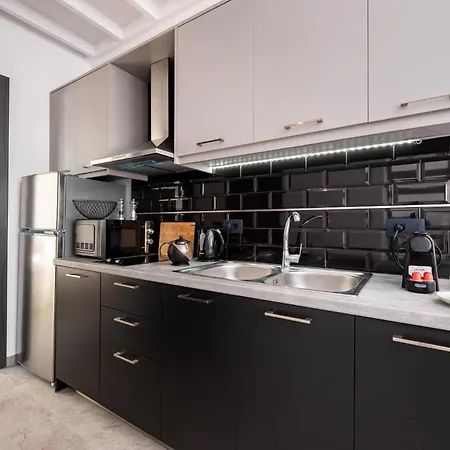 Dazzling Santorini Luck 2 Bedrooms Furnished Interiors Villa Perissa (Santorini)