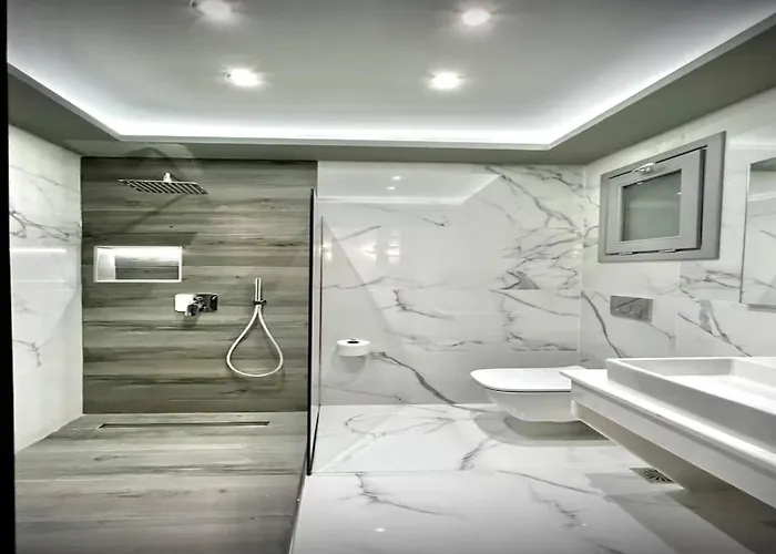 Dazzling Santorini Luck 2 Bedrooms Furnished Interiors