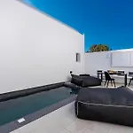 Dazzling Santorini Luck 2 Bedrooms Furnished Interiors 빌라 *