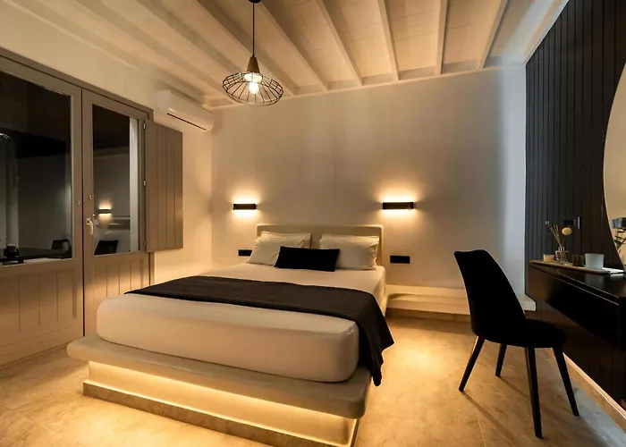 Dazzling Santorini Luck 2 Bedrooms Furnished Interiors * Perissa (Santorini)